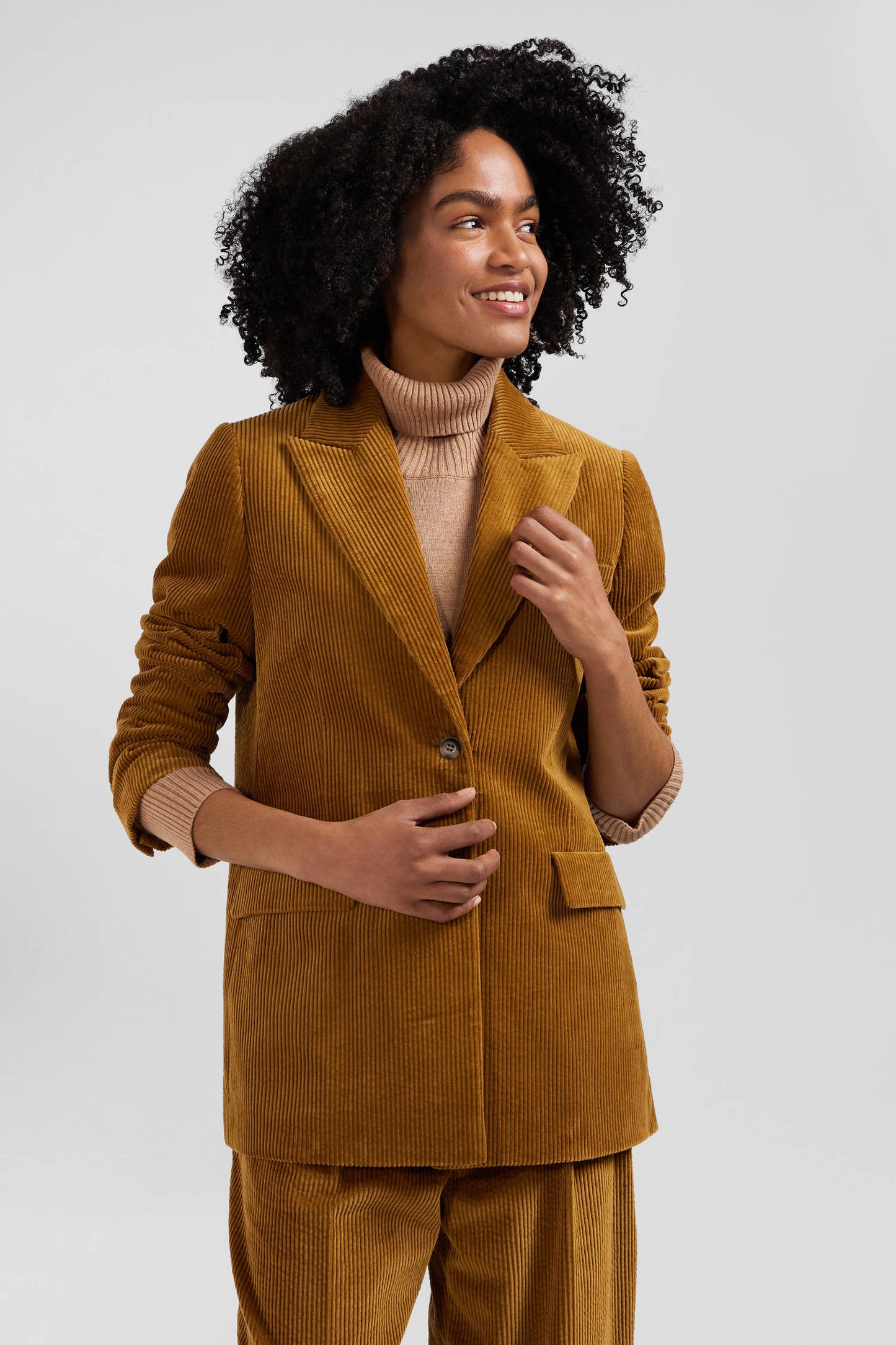Hazelnut corduroy blazer jacket Modern cut
