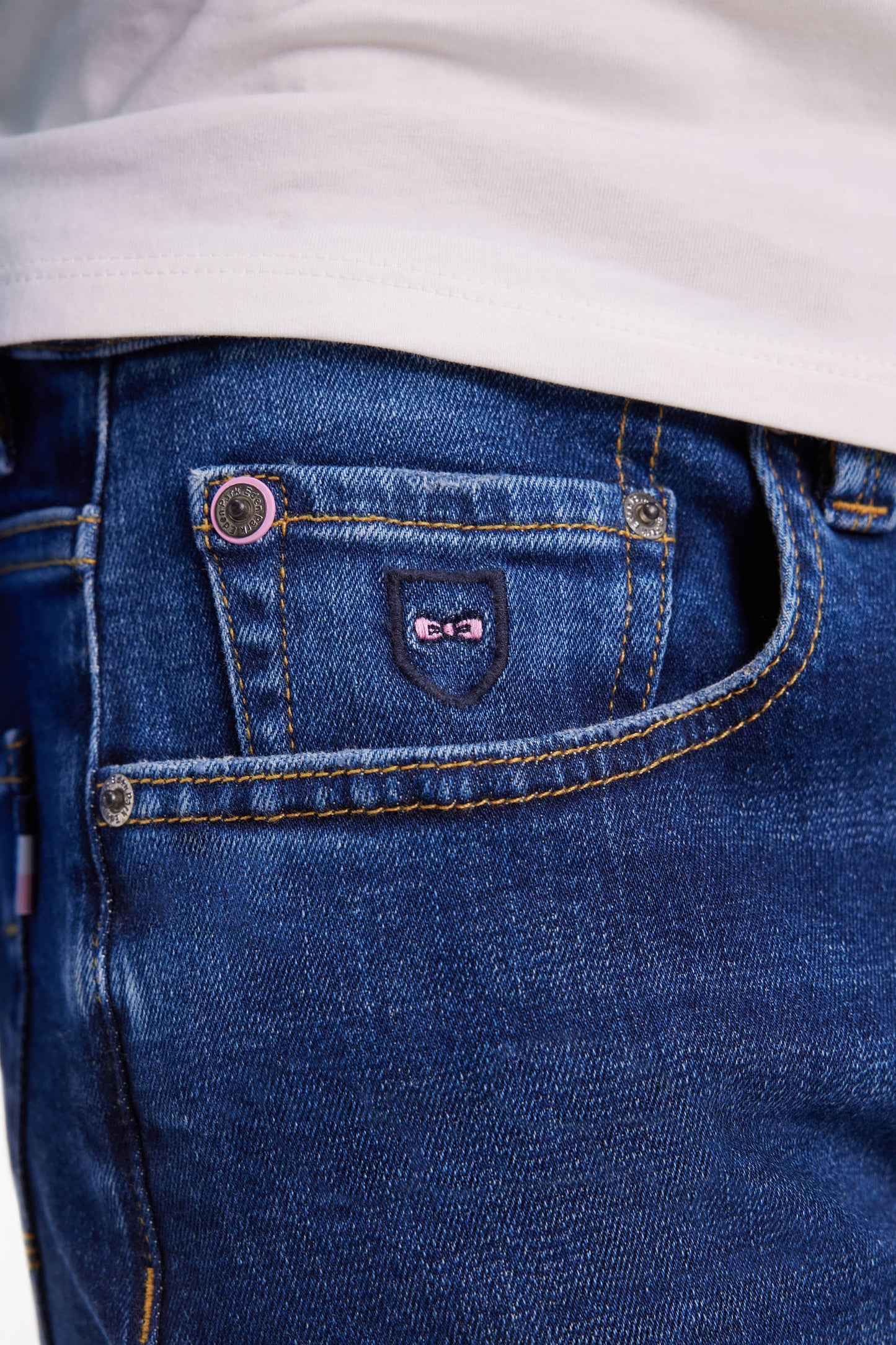 Jean 5 poches en denim stretch bleu coupe Slim