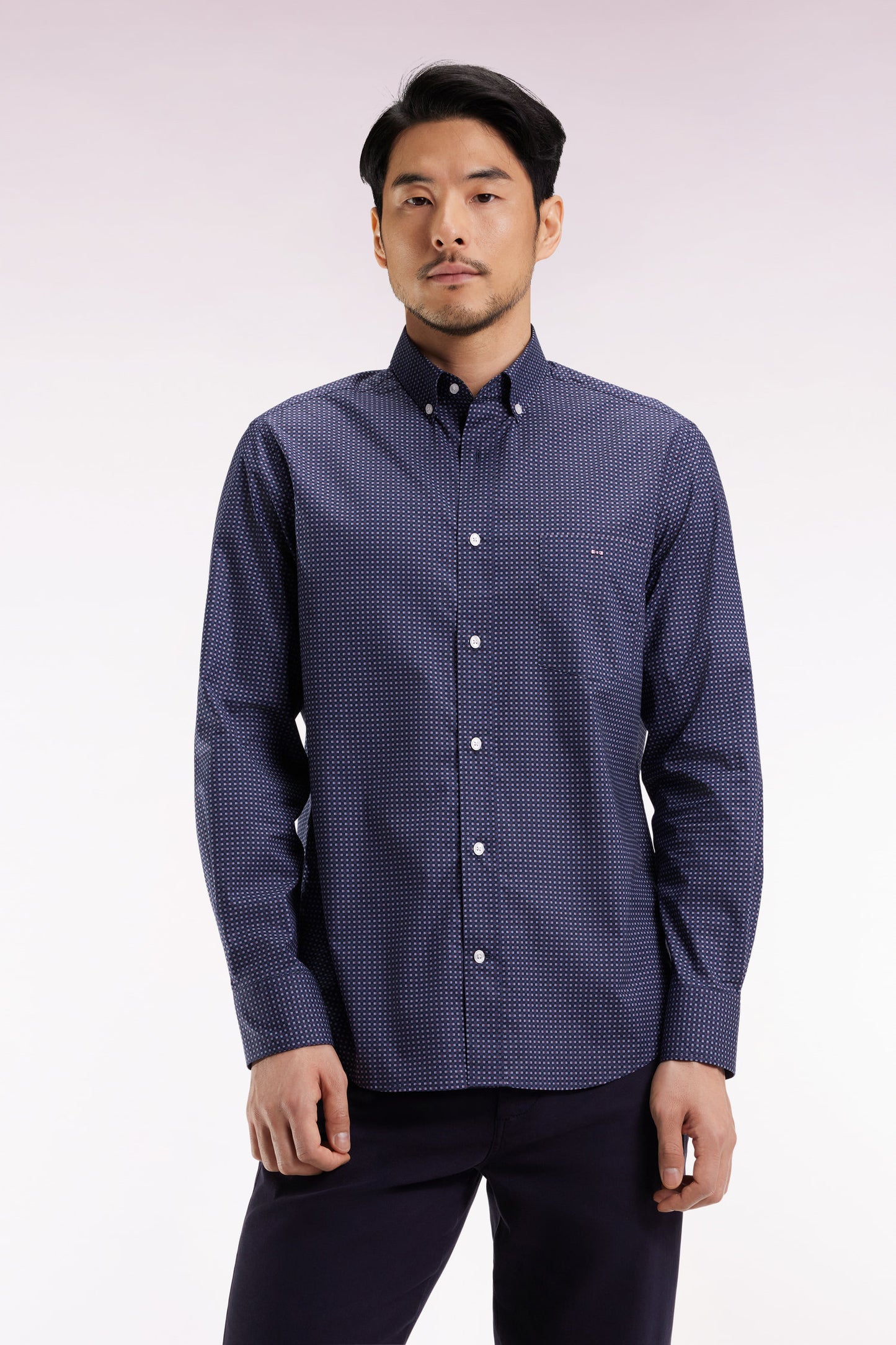 Navy Pima cotton shirt with micro-patterned bow tie, straight cut