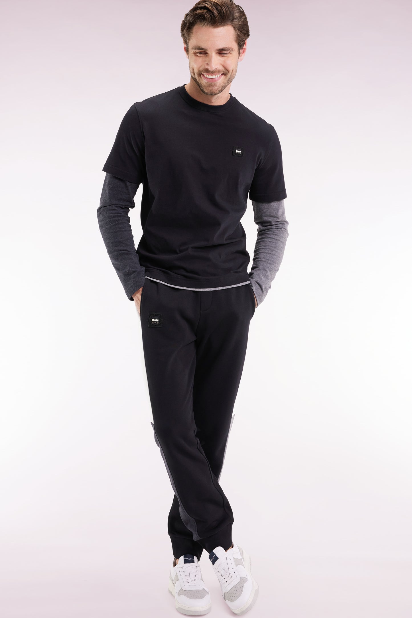 Jogging suit in black colorblock brushed fleece, straight cut