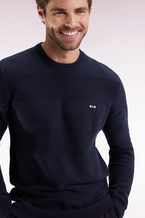 Pull col rond en coton marine à effet de rayure - Image 3
