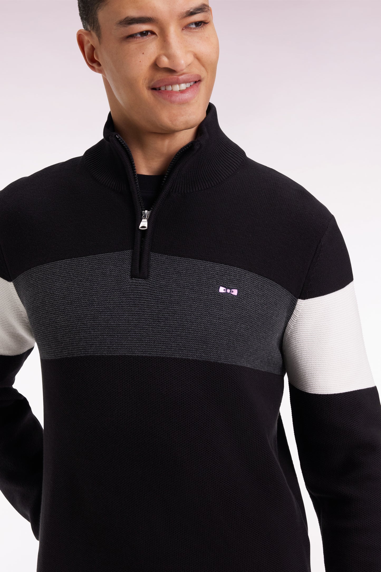 Black cotton trucker-neck sweater with back embroidery