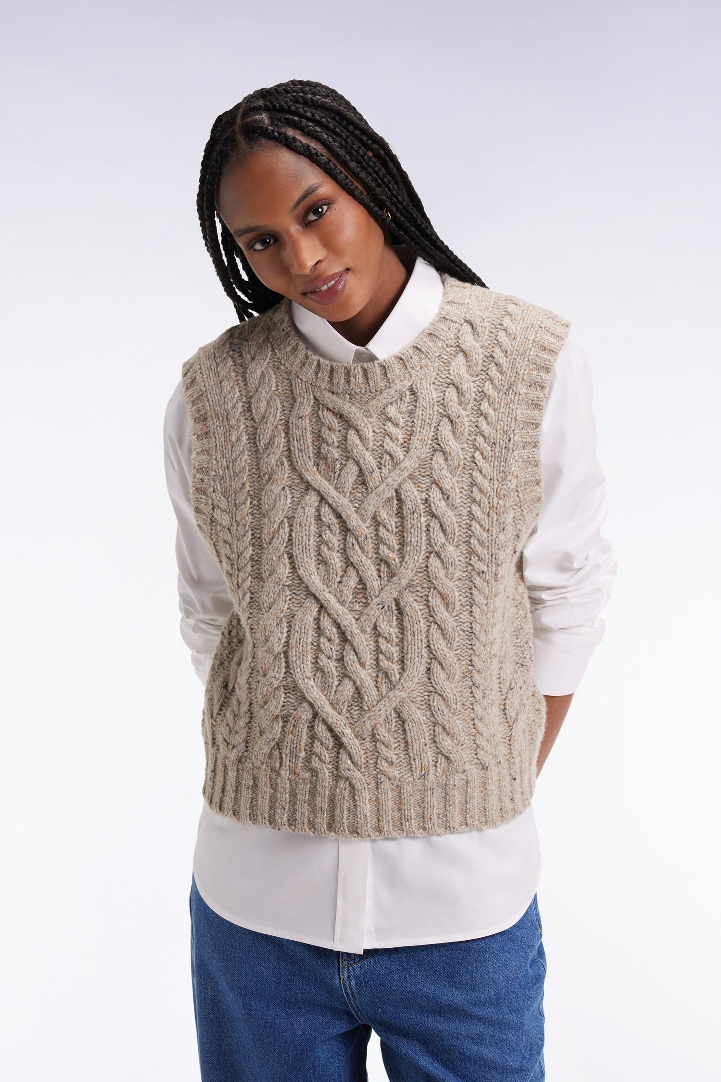 Pull à torsades sans manches en laine vierge mélangée beige coupe Relaxed