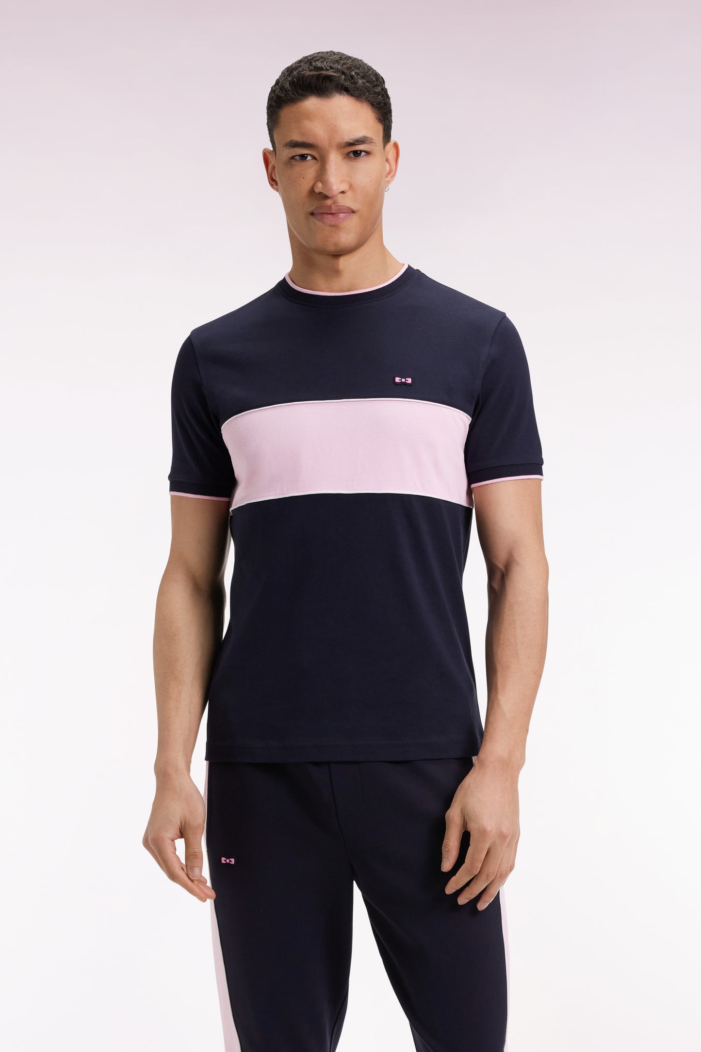Two-tone short-sleeved T-shirt in navy and pink cotton