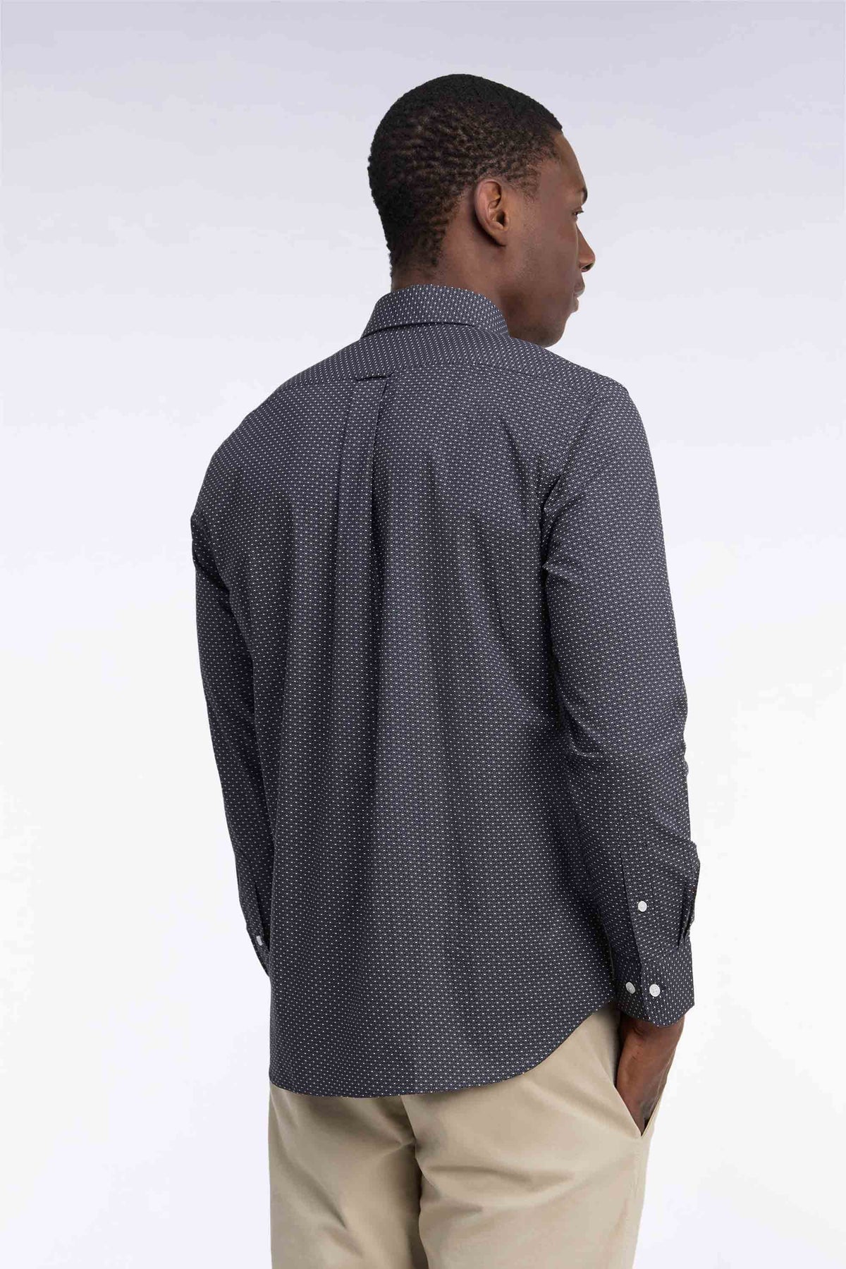 Straight-cut khaki micro-patterned cotton shirt