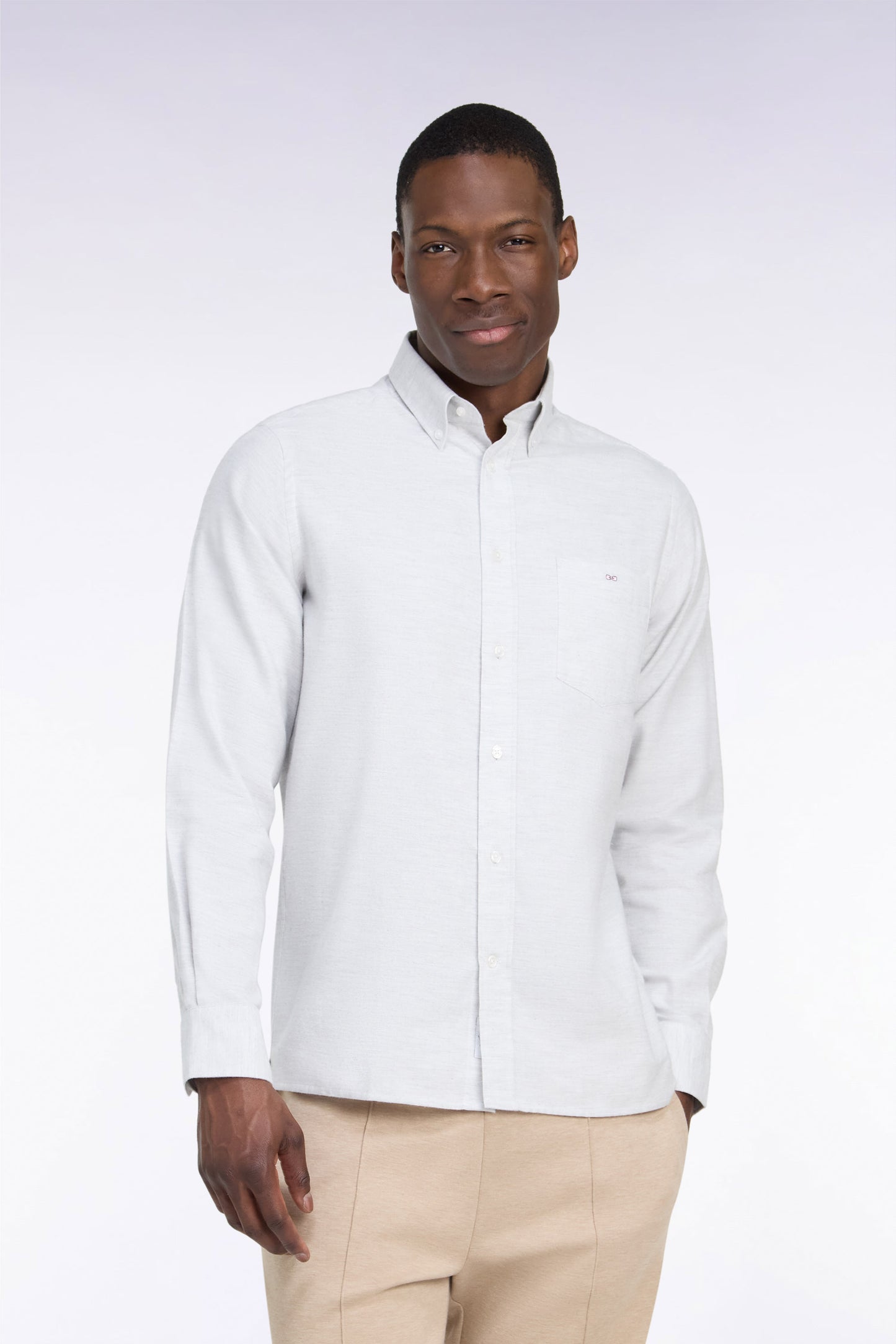 Chemise unie en coton gris chiné coupe droite