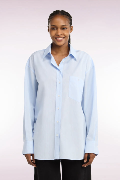 Chemise en coton ciel à rayures blanches coupe oversized - Image 3