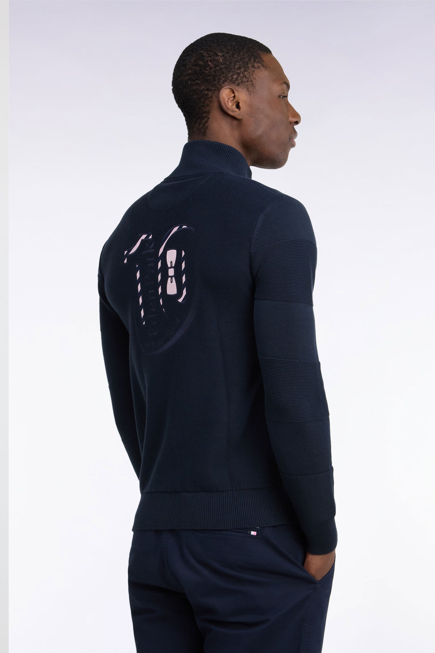 Cardigan en jersey coton marine zippé broderie dos rayée