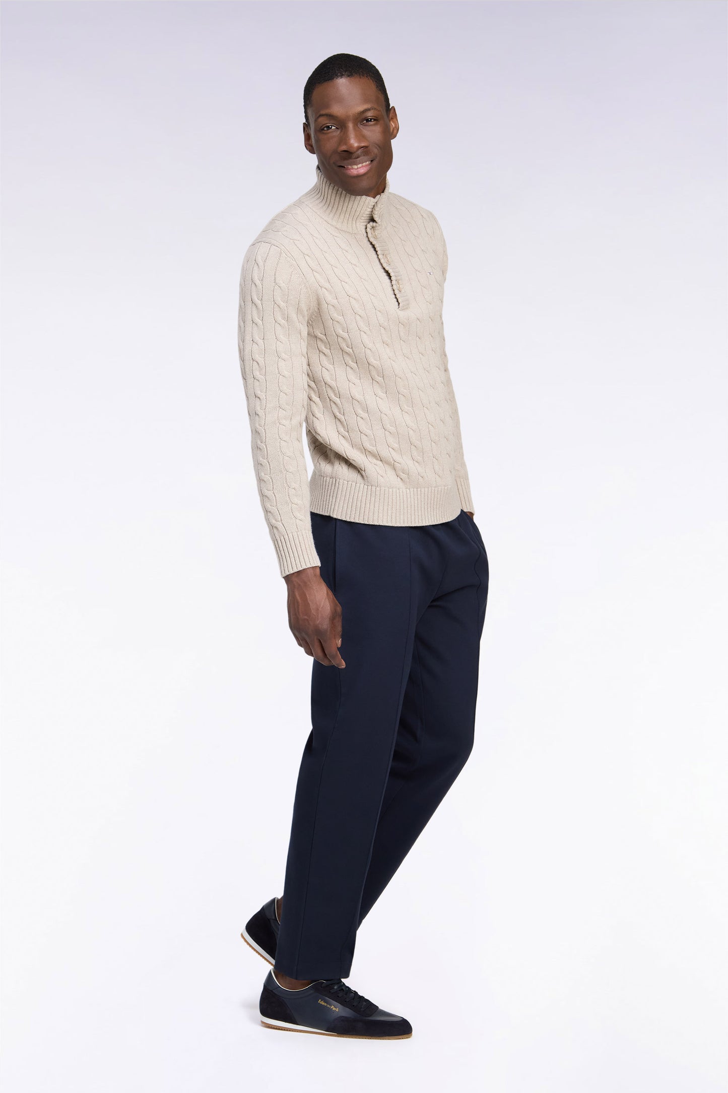Jogging en interlock de coton stretch marine coupe droite