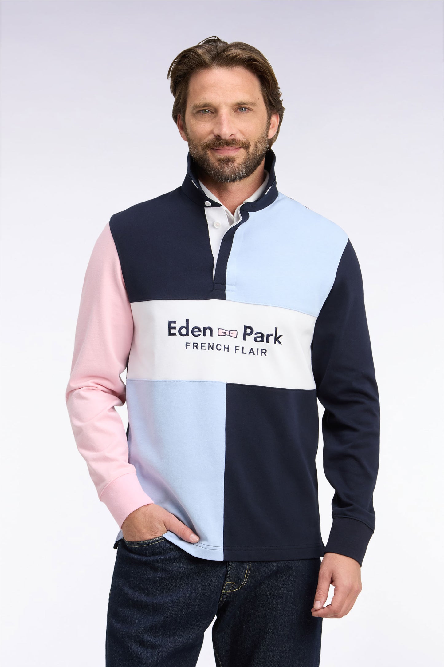 Maillot manches longues coupé cousu en jersey de coton marine brodé