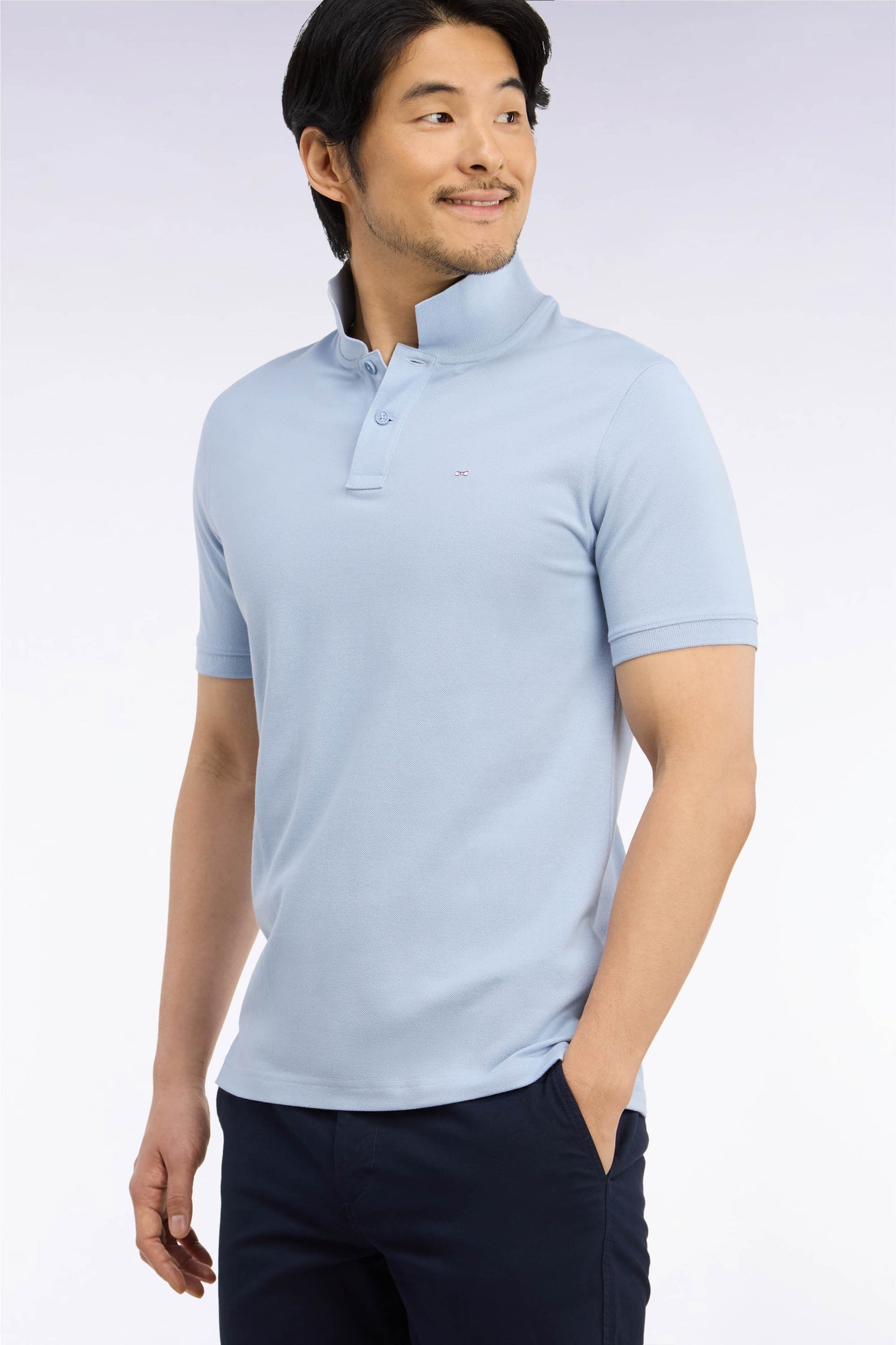 Polo manches courtes en coton Pima ciel coupe droite