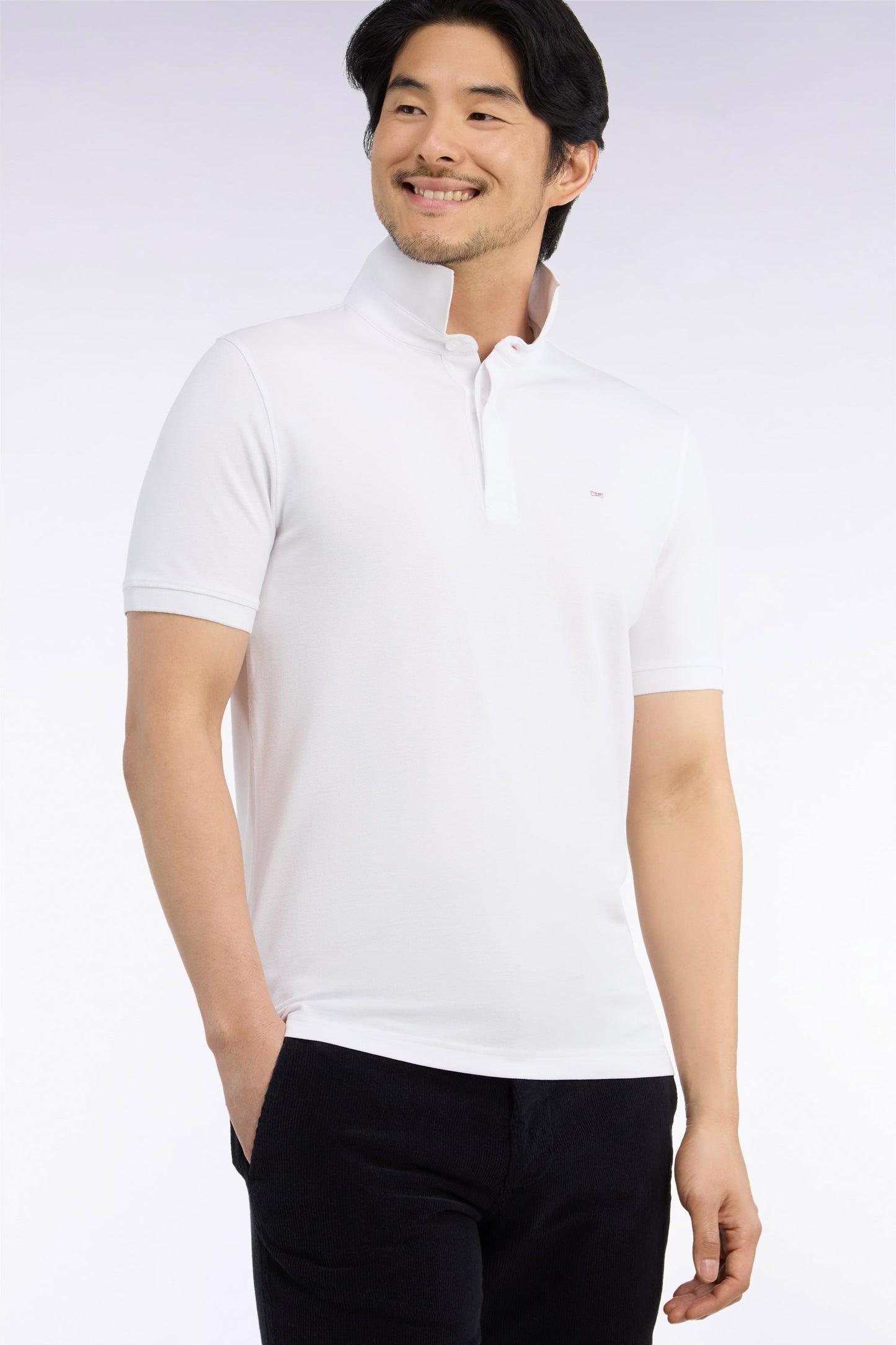 Polo manches courtes en coton stretch blanc coupe ajustée