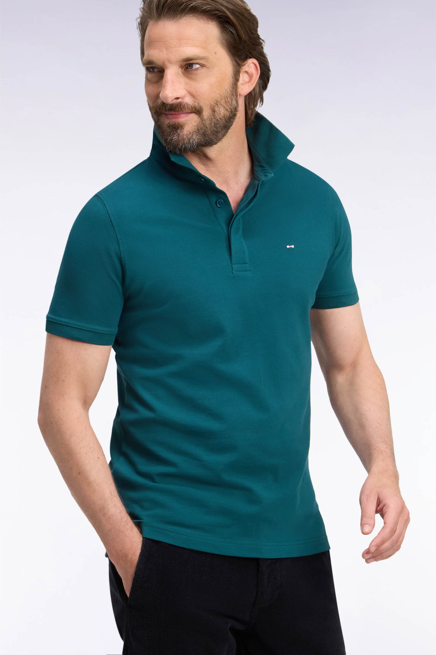 Polo manches courtes en coton stretch vert coupe ajustée