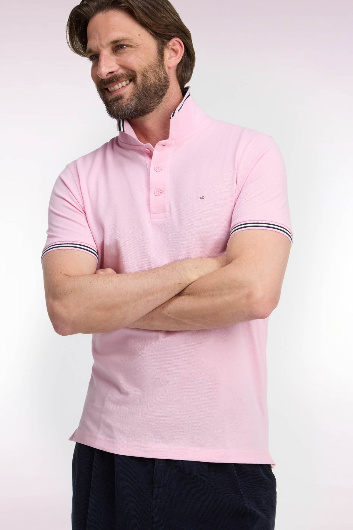 Polo manches courtes en piqué coton rose coupe droite