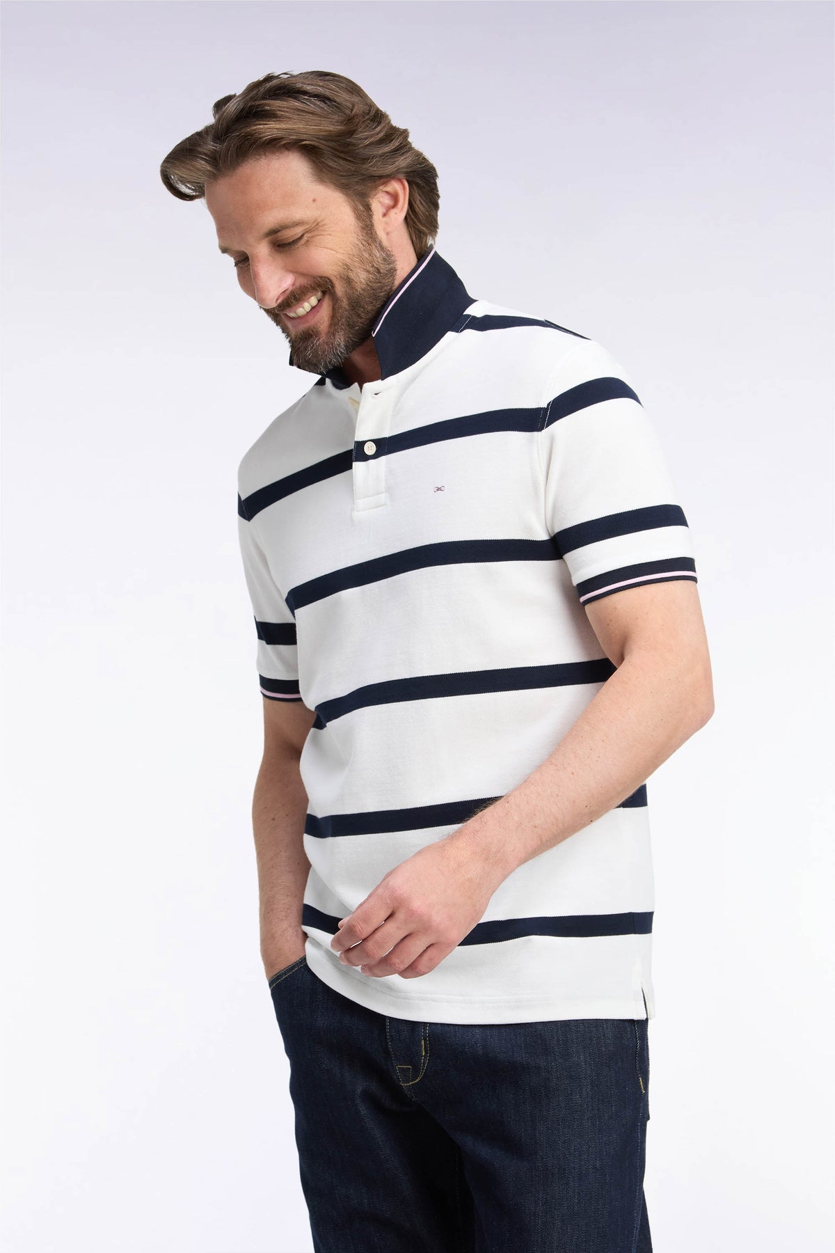 Short-sleeved ecru polo shirt with navy stripes, straight cut