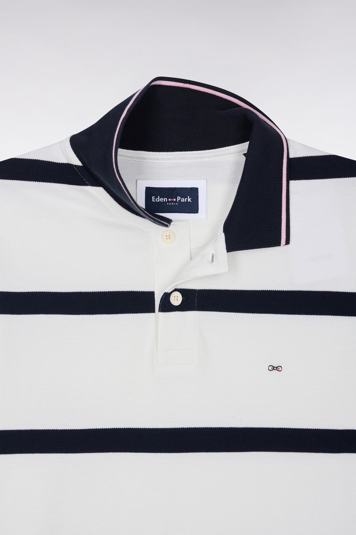 Short-sleeved ecru polo shirt with navy stripes, straight cut