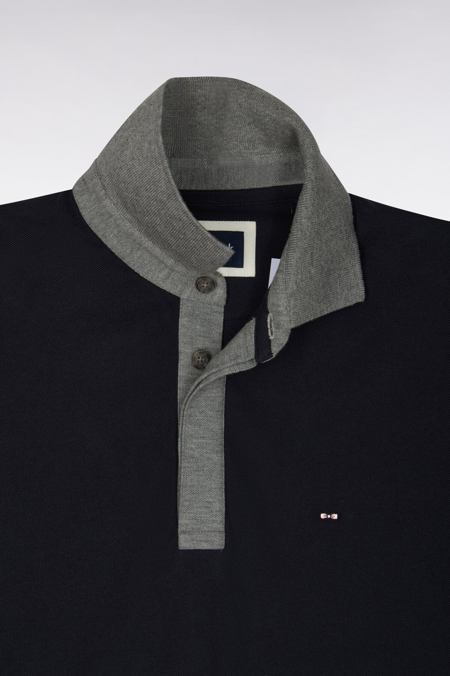 Polo manches courtes bicolore en coton marine et gris coupe droite