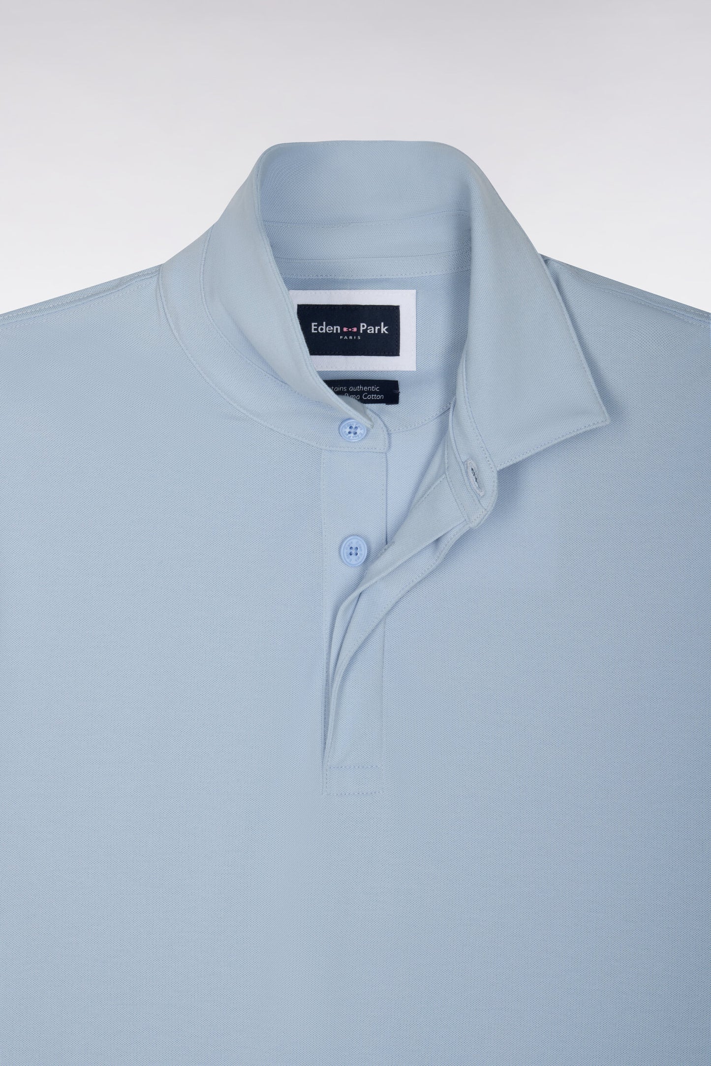 Polo golf manches courtes bleu ciel coupe droite