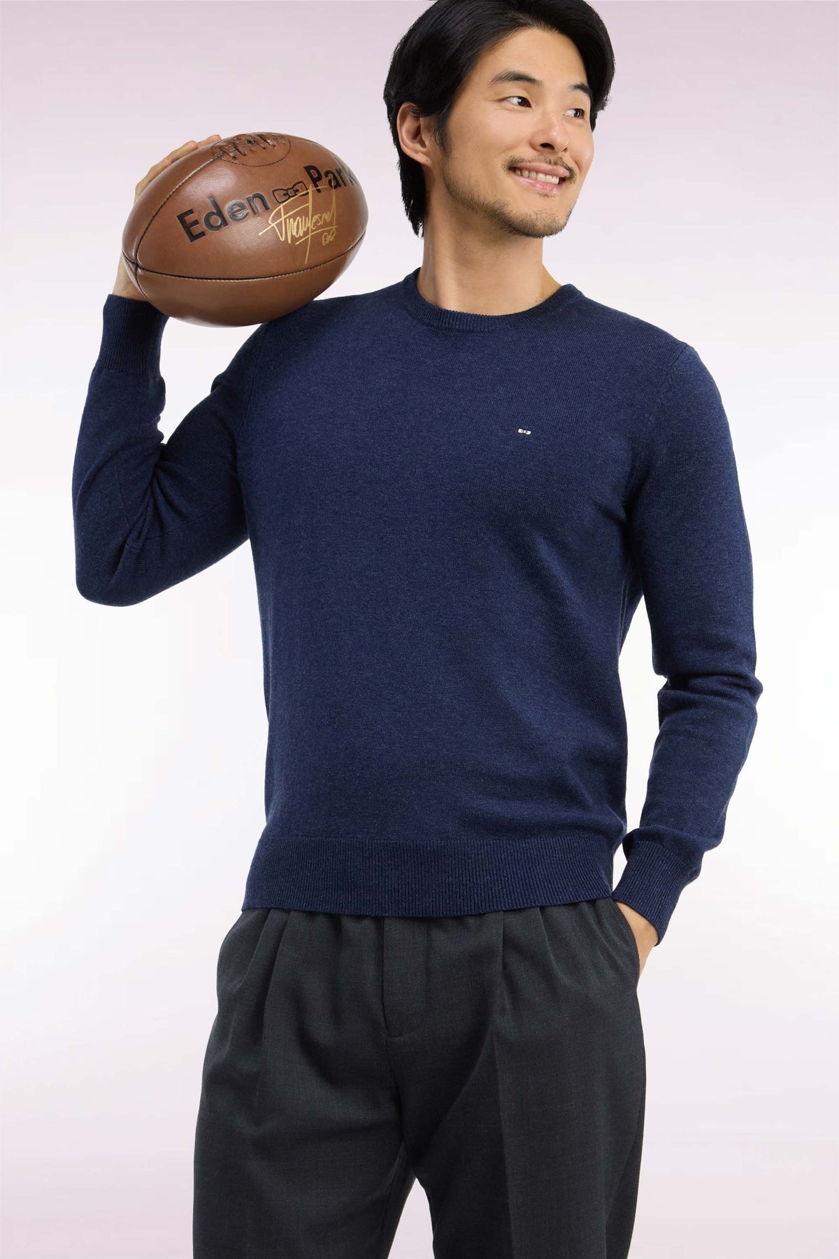 Round neck sweater in blue wool and cotton, straight cut