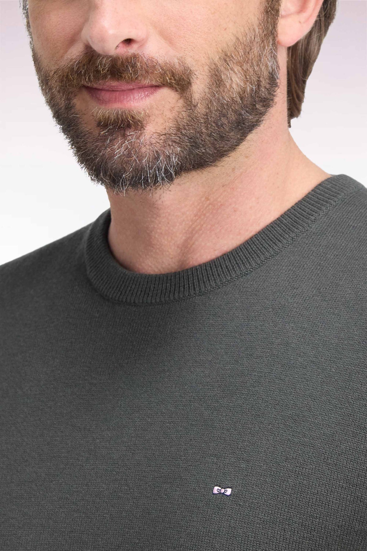Round-neck straight-cut khaki wool and cotton sweater