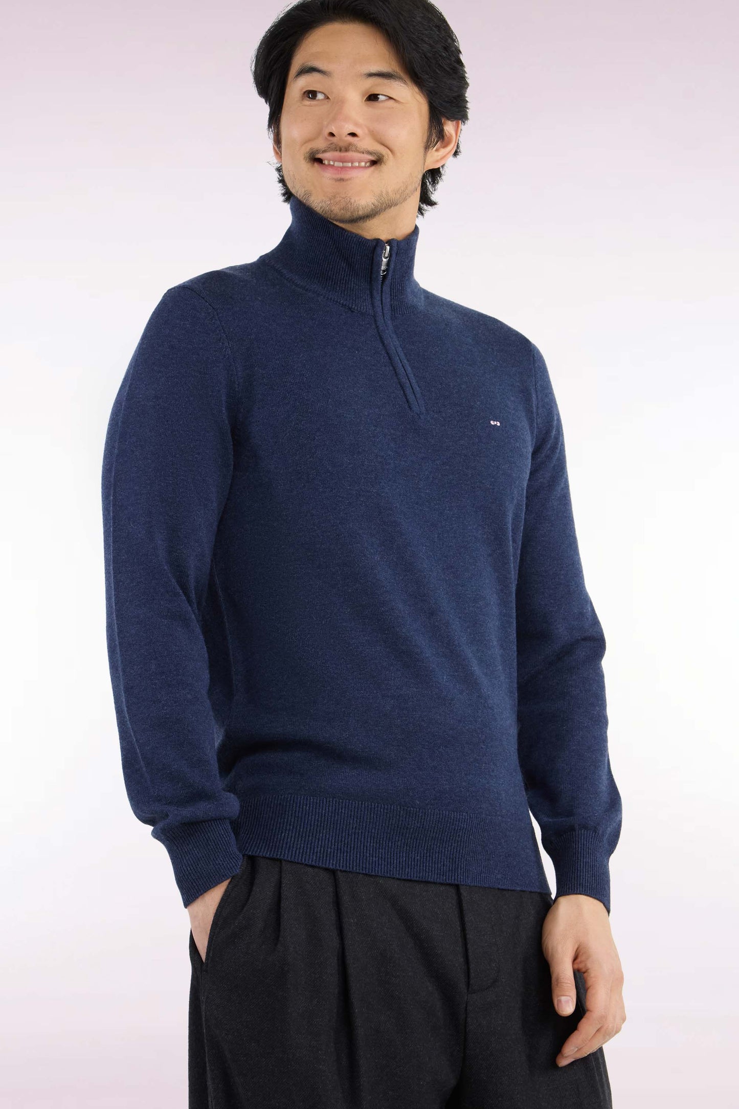 Pull col camionneur en laine et coton bleu coupe droite