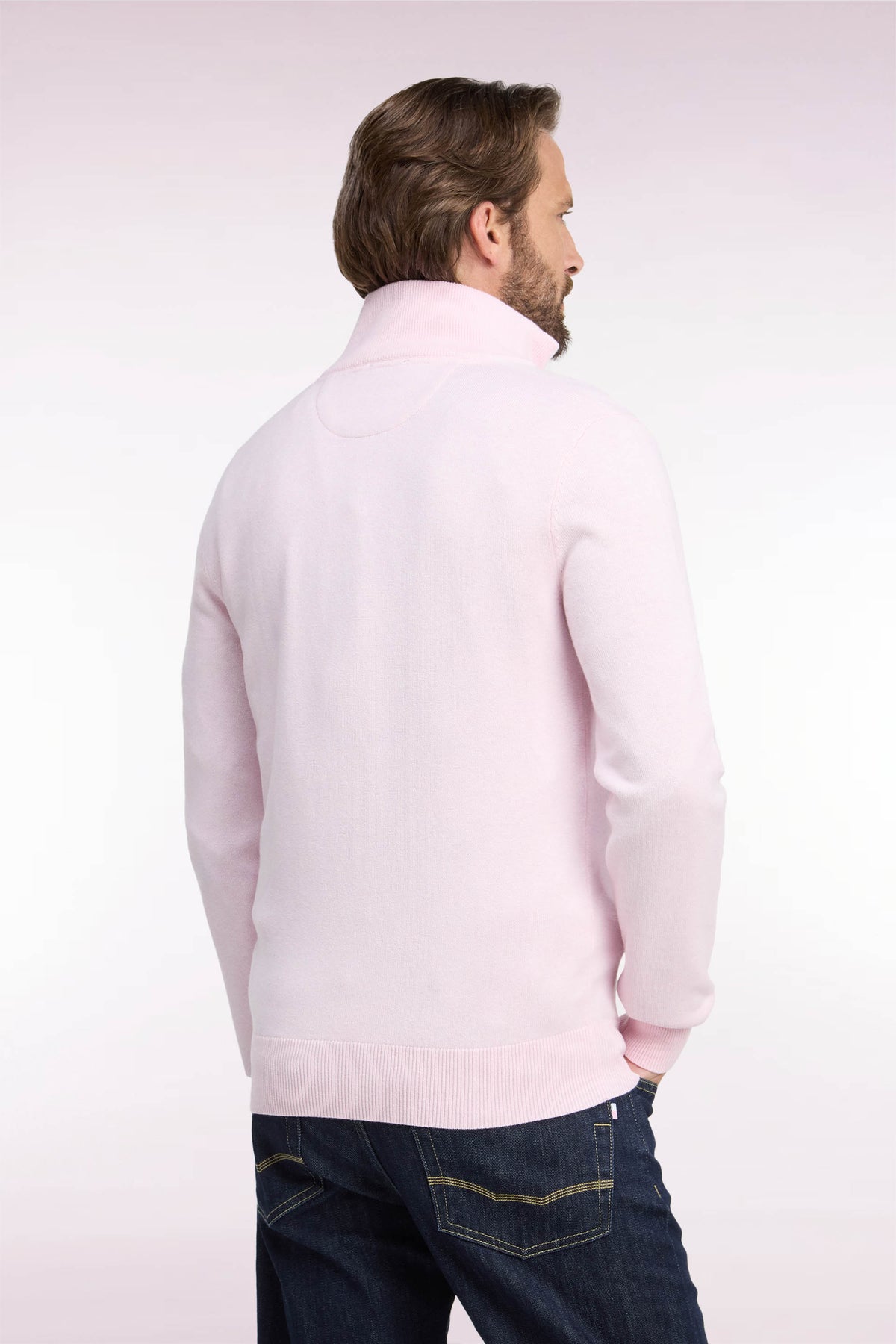 Straight cut pink wool and cotton trucker neck sweater