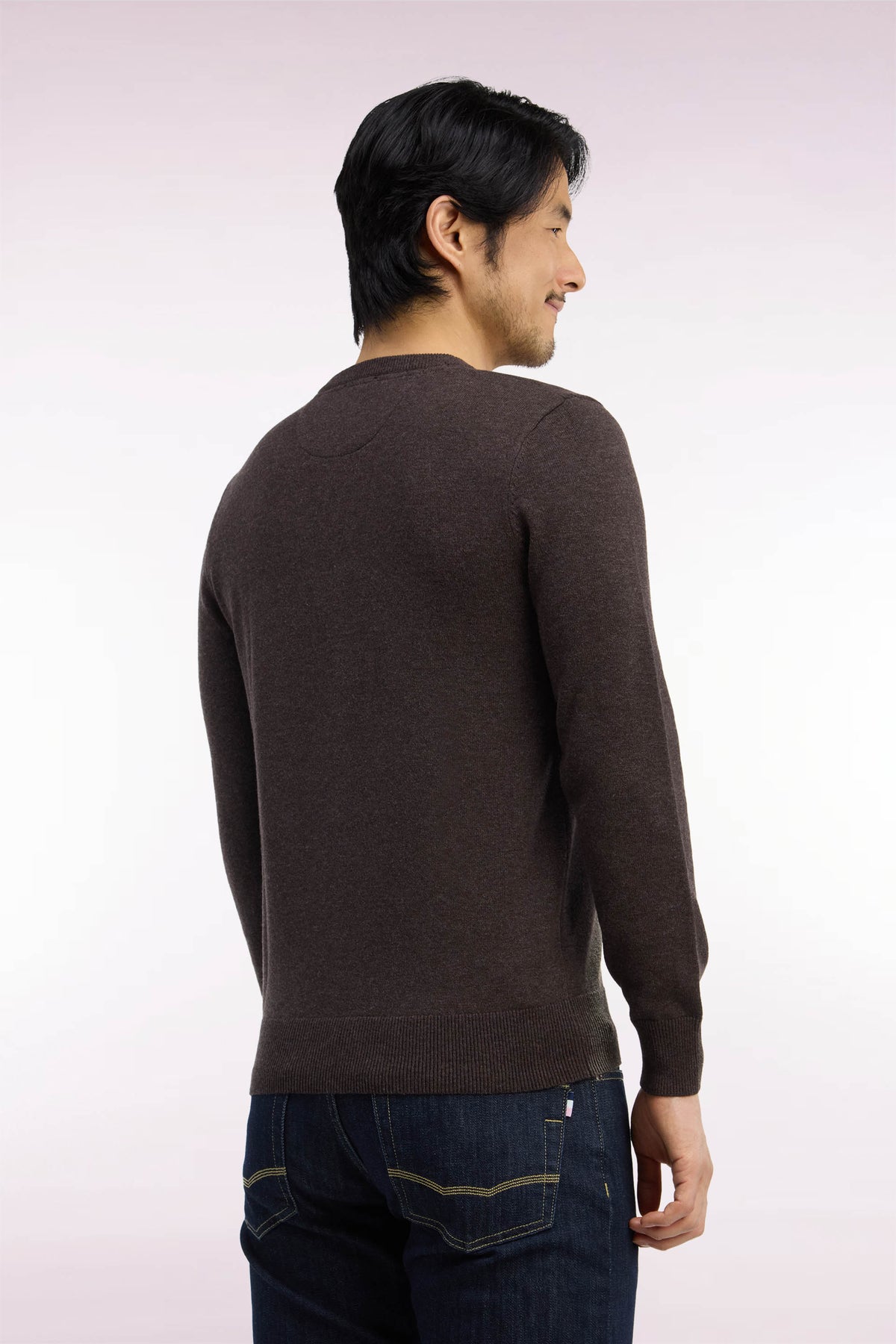 Straight cut brown wool and cotton V-neck sweater