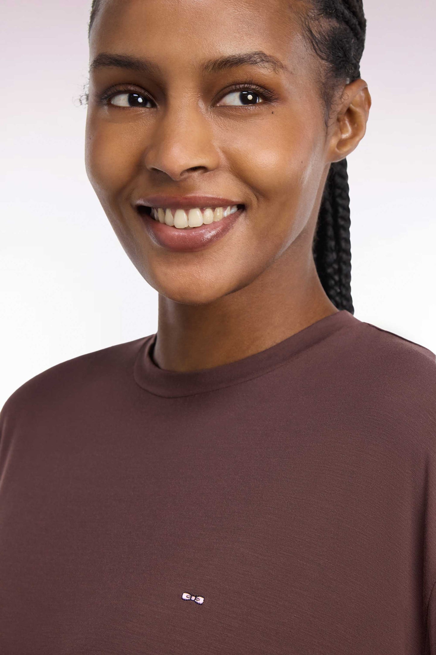 T-shirt manches courtes en modal stretch marron coupe ample