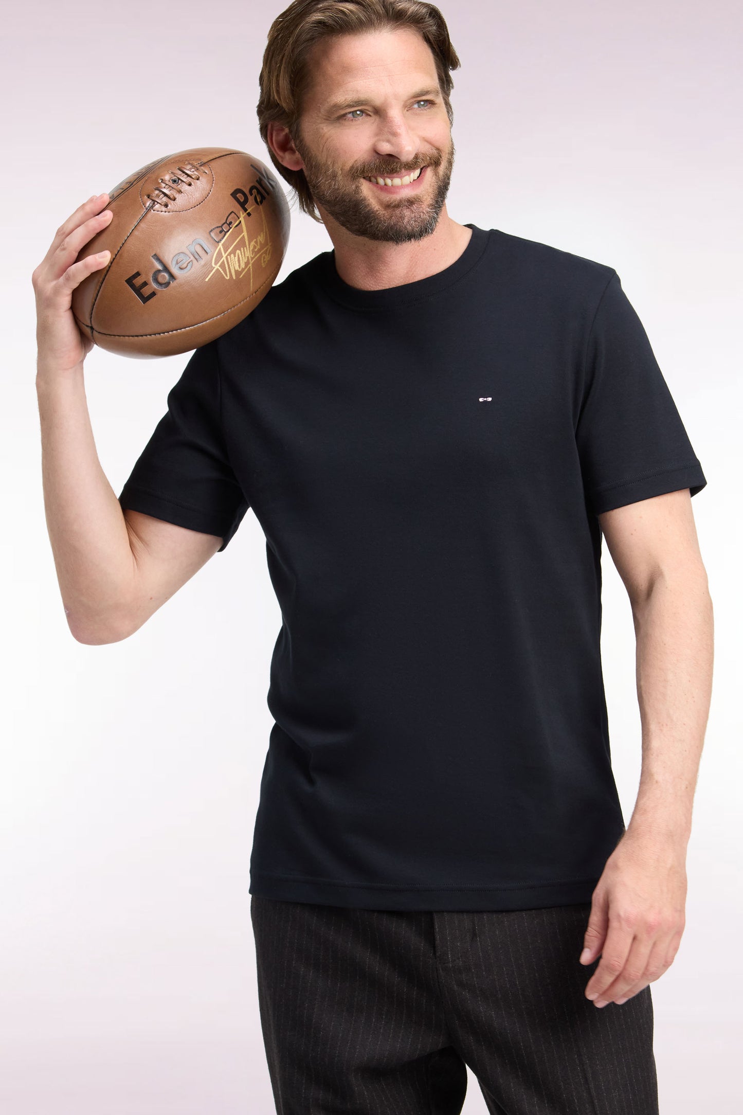 T-shirt manches courtes en coton noir coupe droite