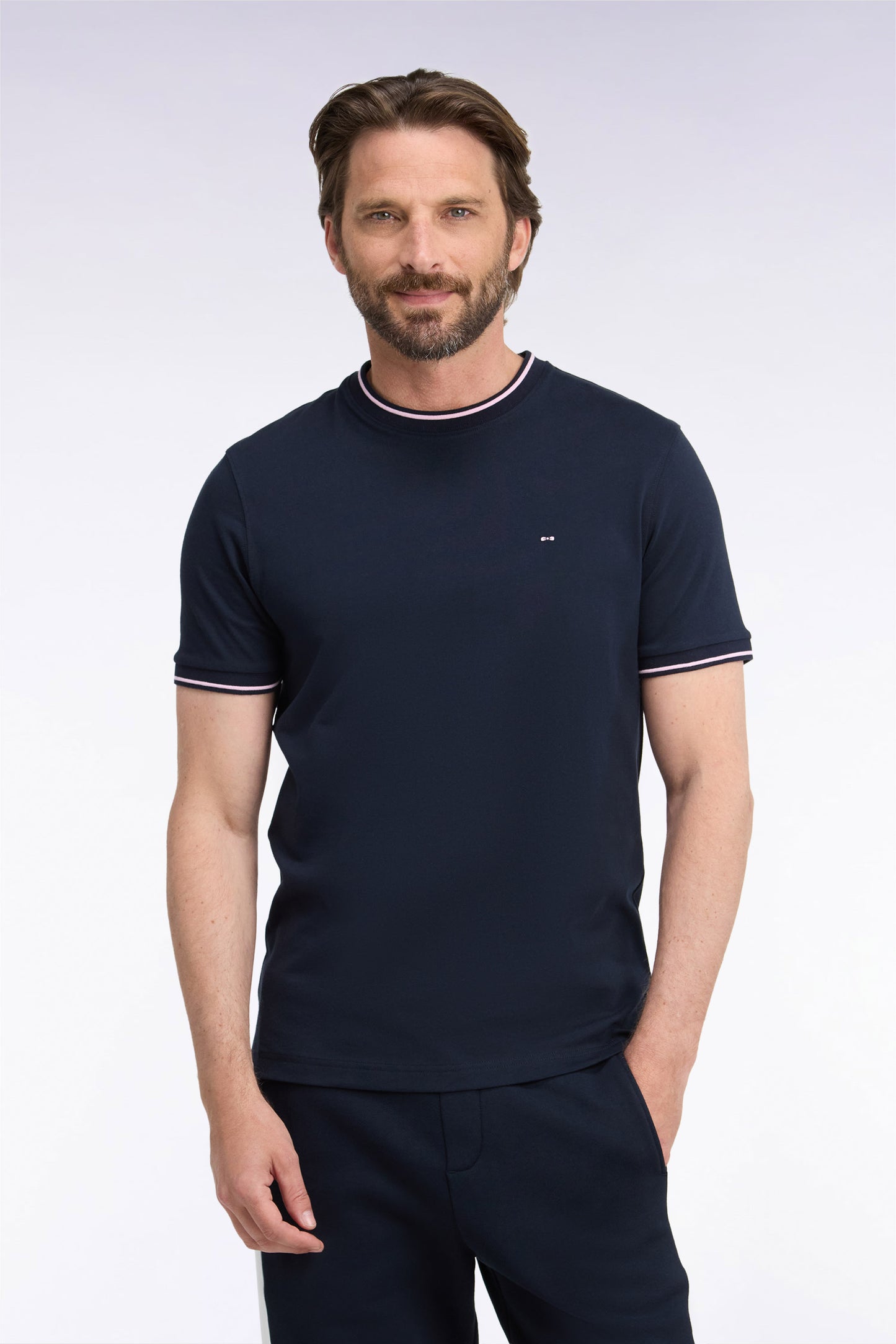 T-shirt manches courtes marine coupe droite