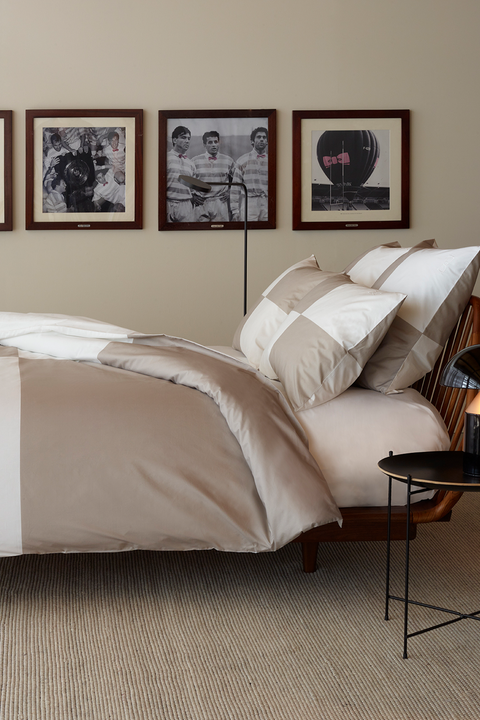 Barbarian beige comforter cover - Image 1