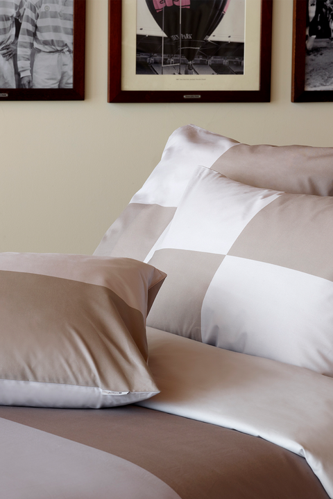 Barbarian grey comforter cover - Image 1