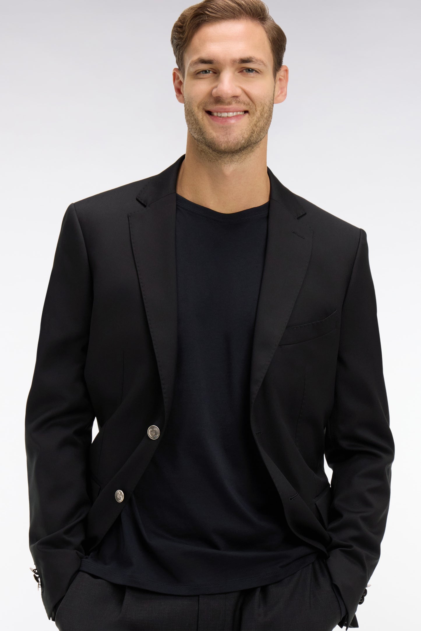 Slim fit black 100% wool blazer