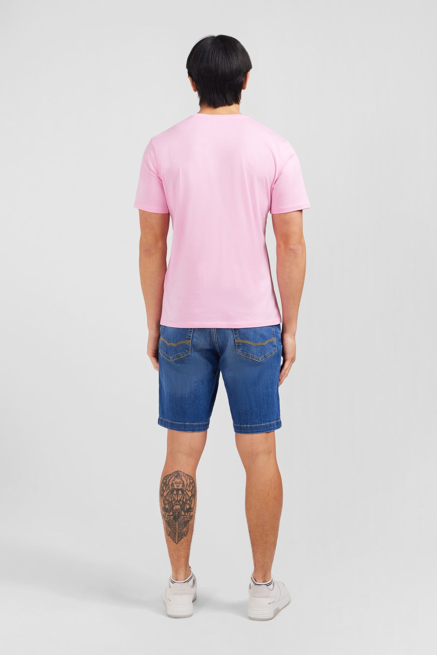 T-shirt rose col V à manches courtes - Image 3