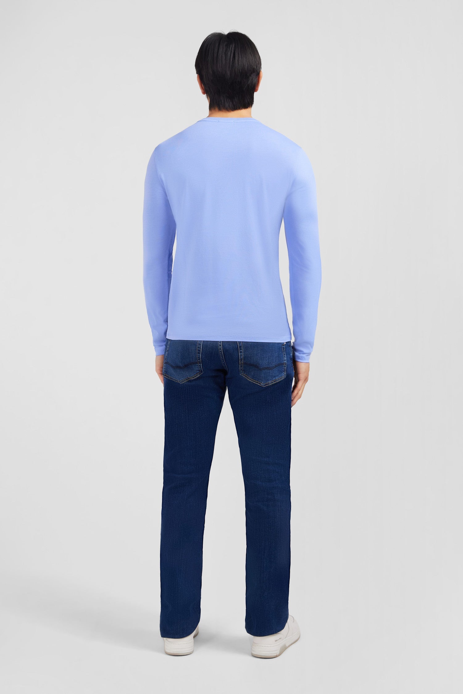 T-shirt bleu col rond à manches longues