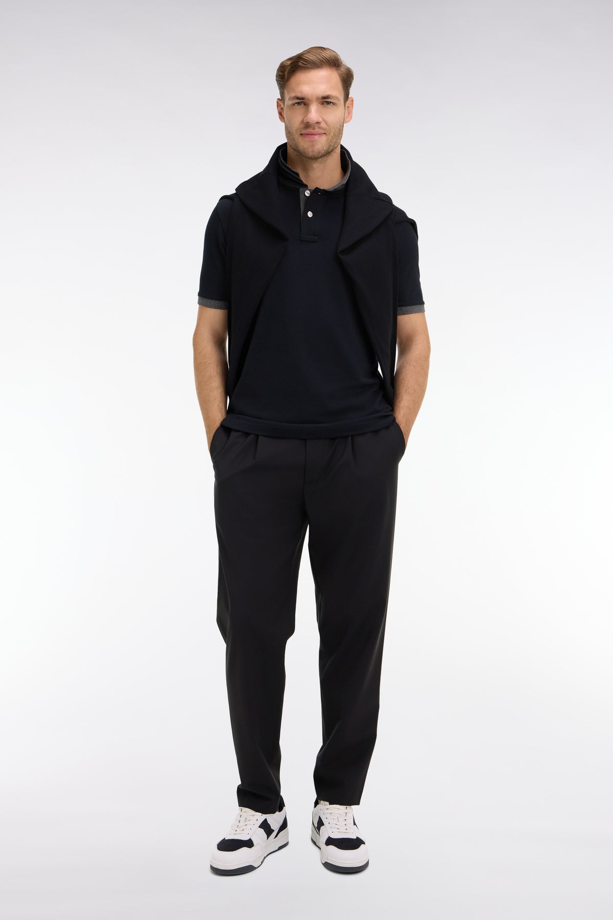 PPPANPAE0011_NO - H BLA TROUSERS M GAG
