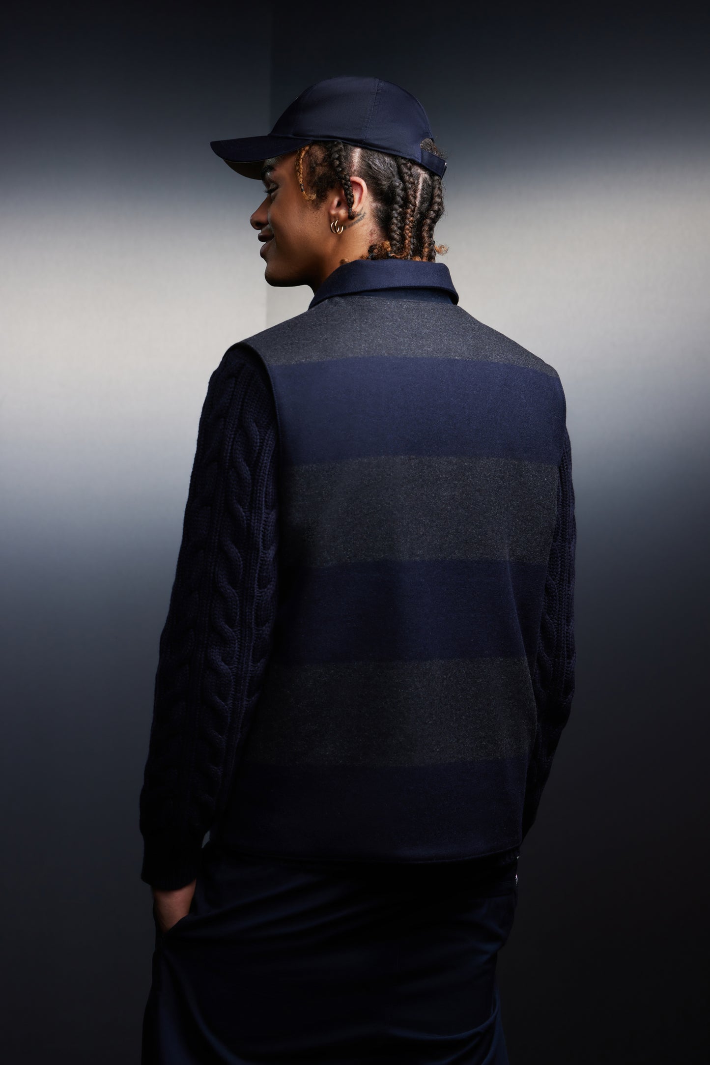 Gilet sans manches à rayures marine et grises et col marine upcyclé Pap'Atelier