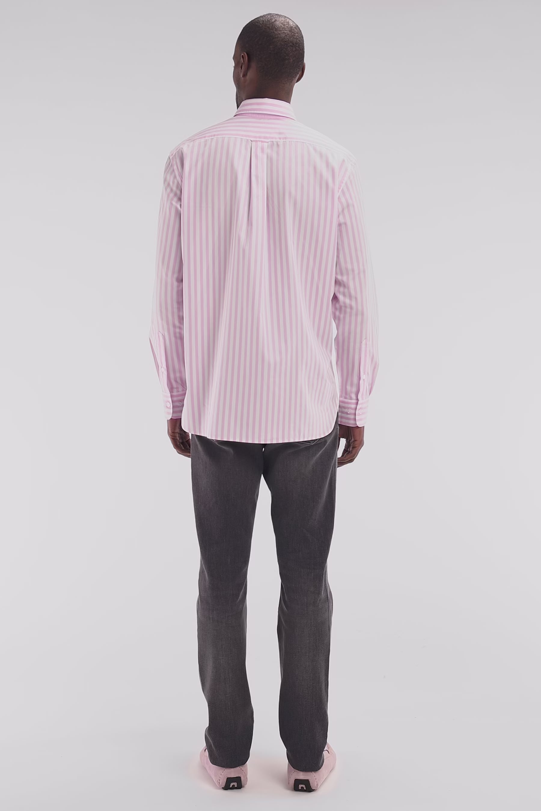 Chemise à rayures bâtons en coton rose coupe droite