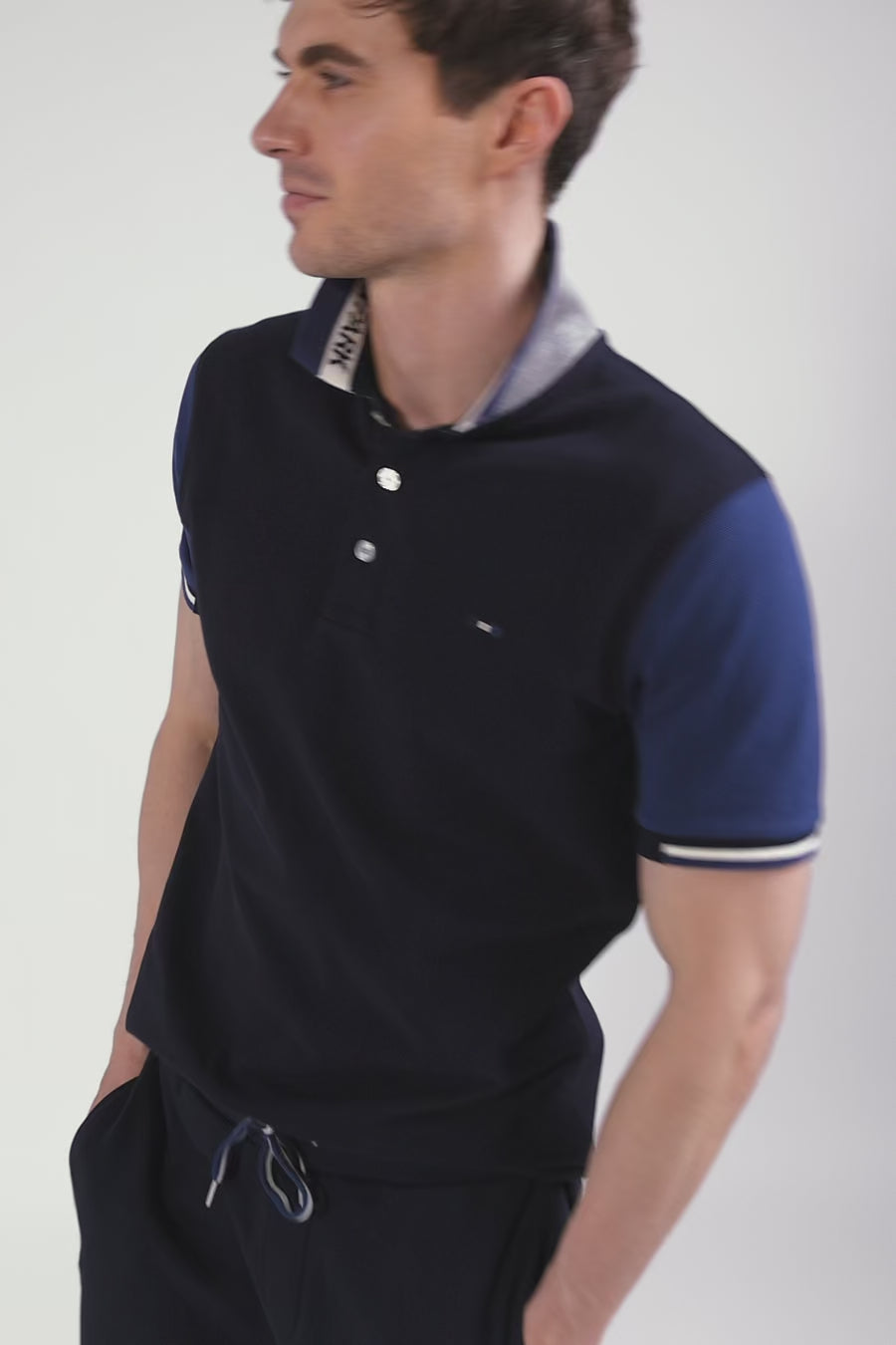 Regular navy blue short-sleeved cotton piqué polo shirt with Eden Park jacquard collar