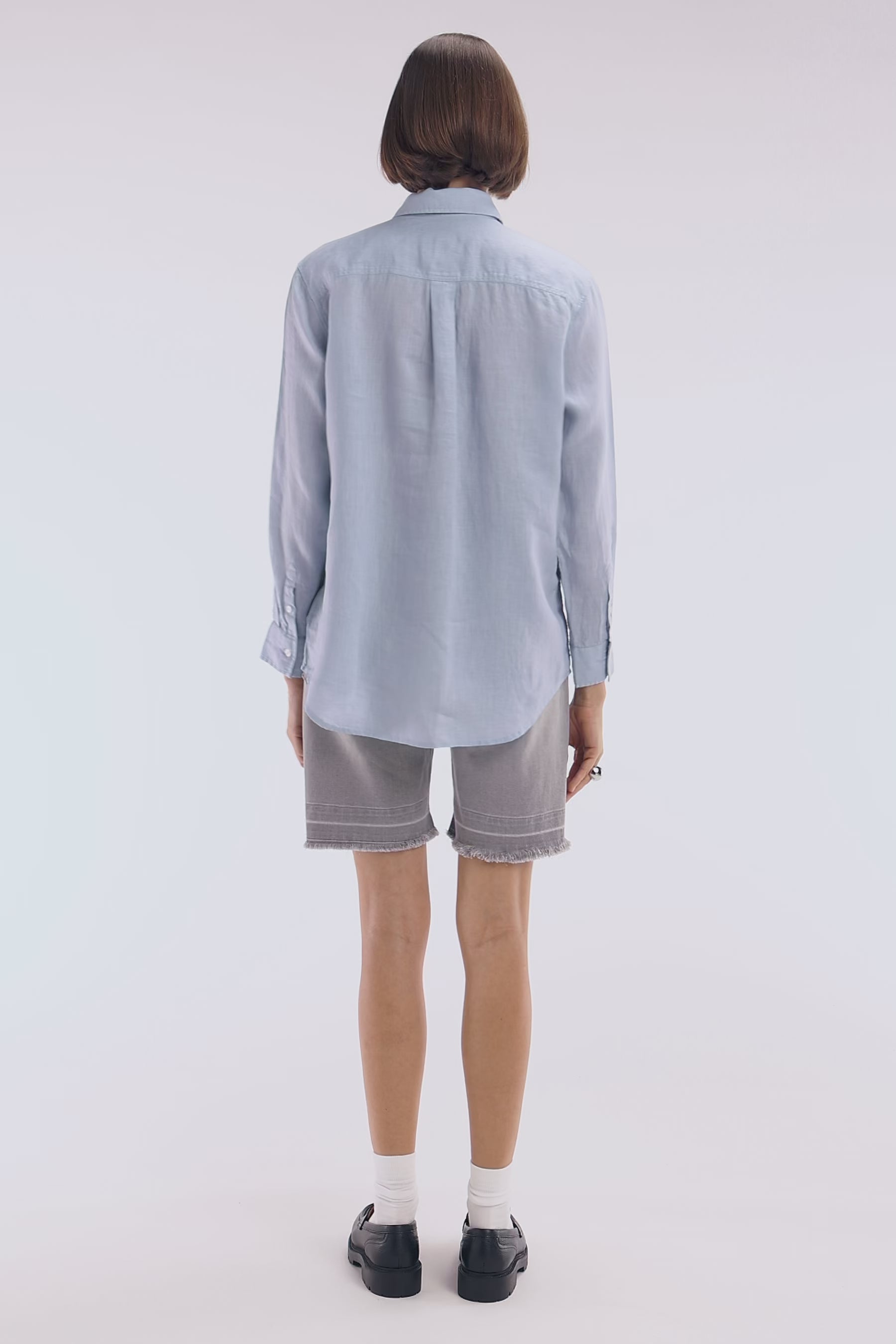 Chemise à poches plaquées en lin gris coupe oversized