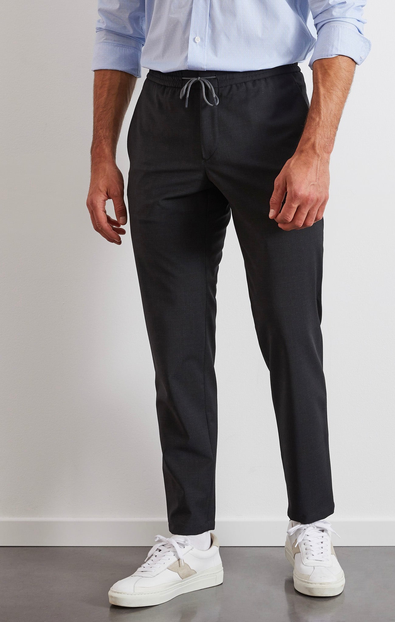 Grey trousers with elasticated waist - Image 2