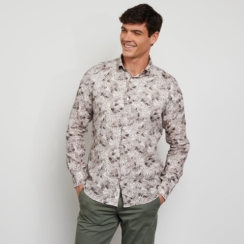Beige linen shirt with a leaves print - Image 3