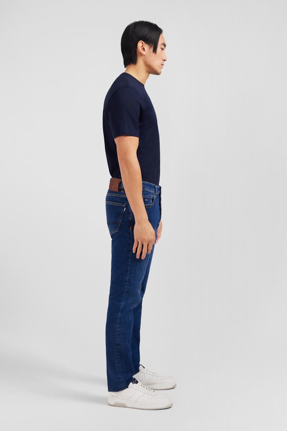 Jean bleu en coton stretch - Image 5